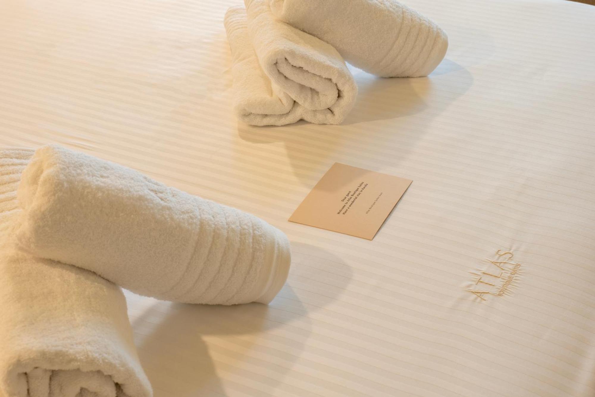 Atlas Boutique Suites Кавала Екстериор снимка