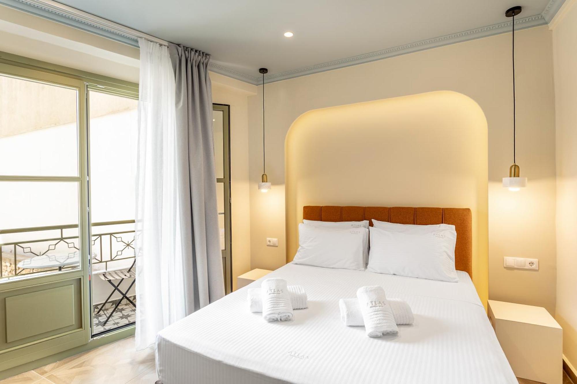 Atlas Boutique Suites Кавала Екстериор снимка